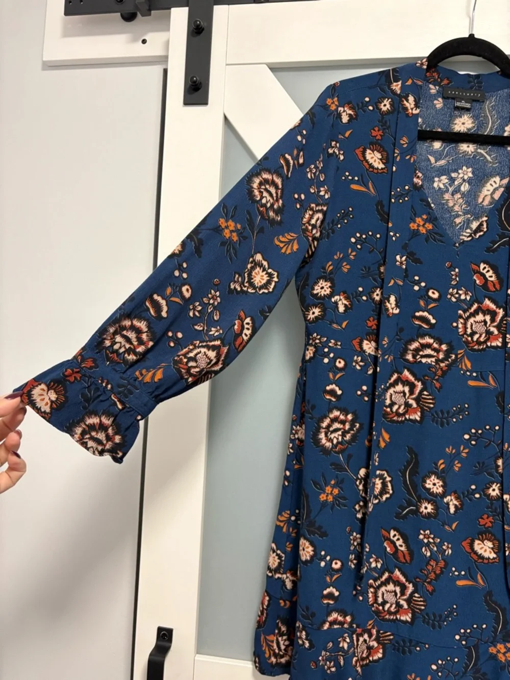 Anthropologie- Sanctuary Blue Floral V-Neck Mini Dress - Picture 3 of 10